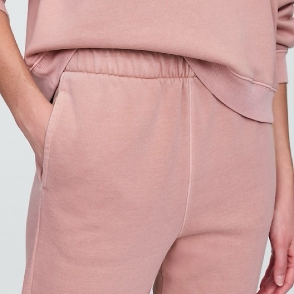 NWT GAP Brushed Fleece Joggers Size 2XL XXL Antique Pink Elastic Waist Ankle - Picture 2 of 13